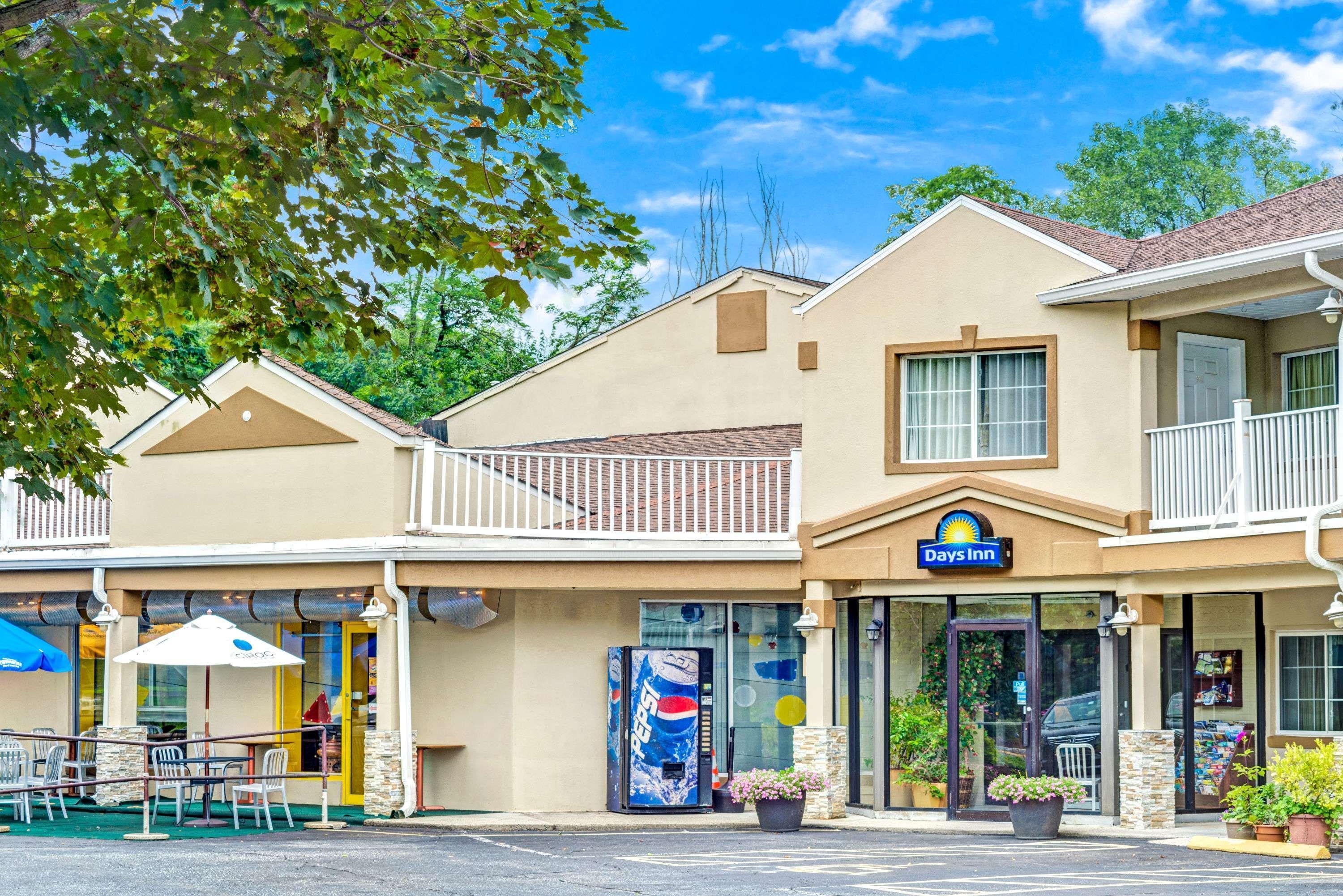 Days Inn By Wyndham Ridgefield Luaran gambar