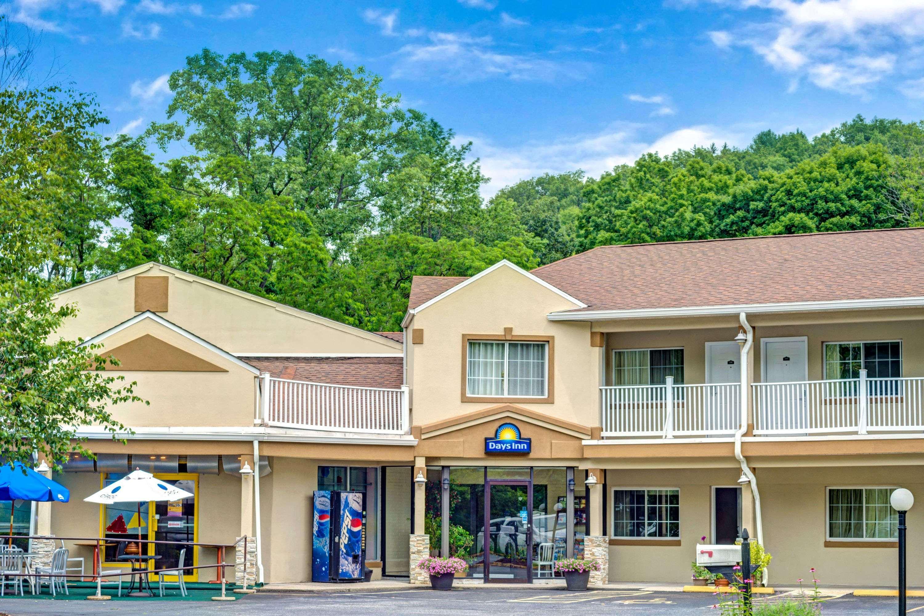 Days Inn By Wyndham Ridgefield Luaran gambar