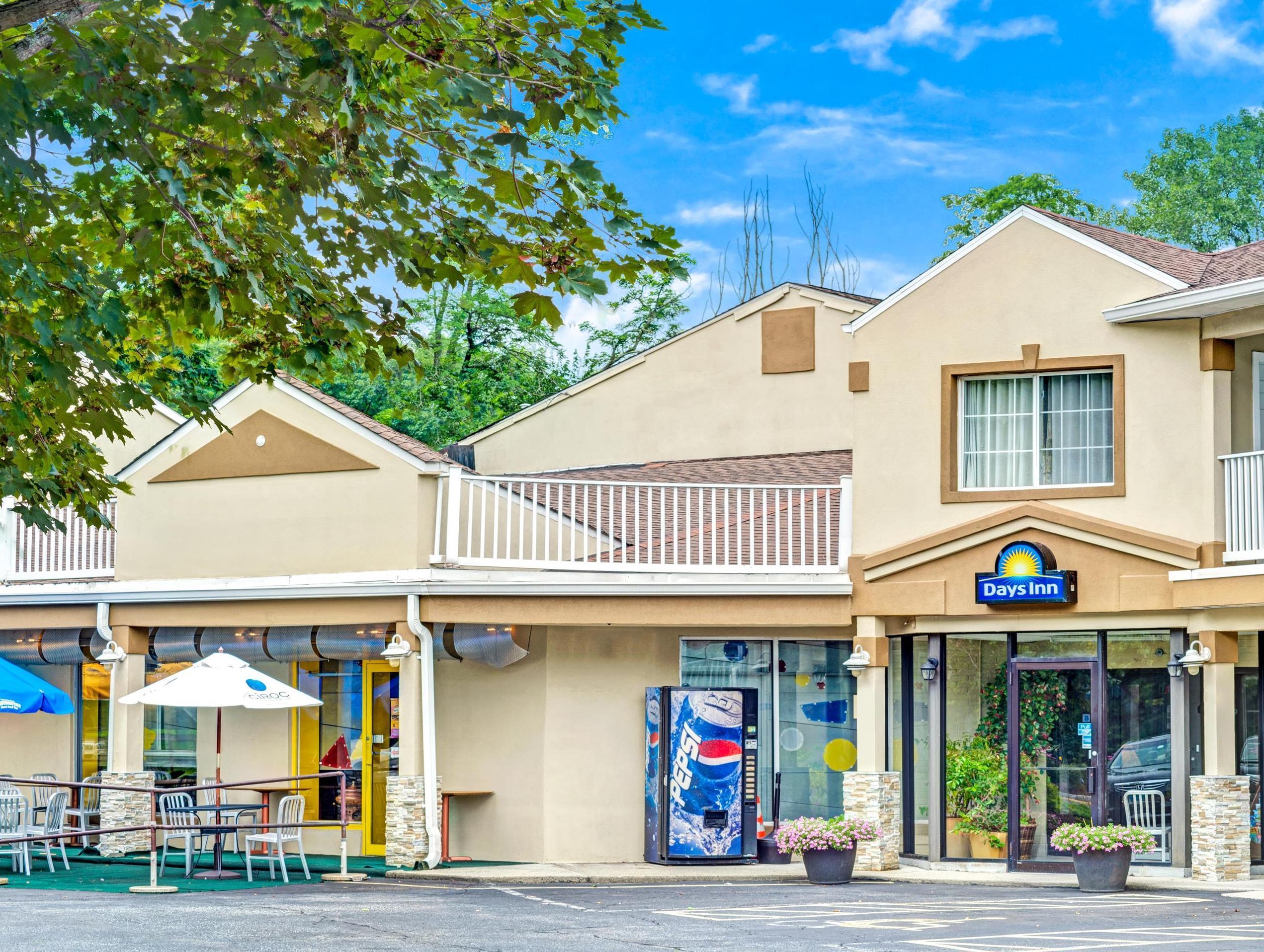 Days Inn By Wyndham Ridgefield Luaran gambar